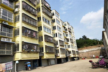 密州繁华丽景苑3室2厅1卫96.6万127m2精装修出售